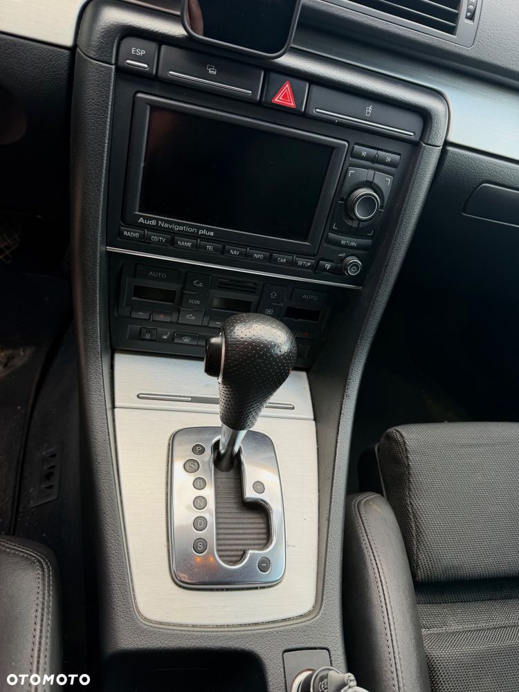 Audi A4 Avant 2.0 TDI DPF multitronic - 28