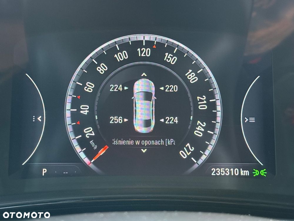Opel Insignia 2.0 CDTI 4x4 Automatik Sport - 15