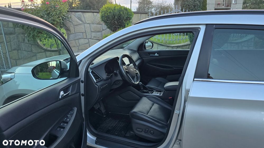 Hyundai Tucson 1.7 CRDI BlueDrive Premium 2WD DCT - 14