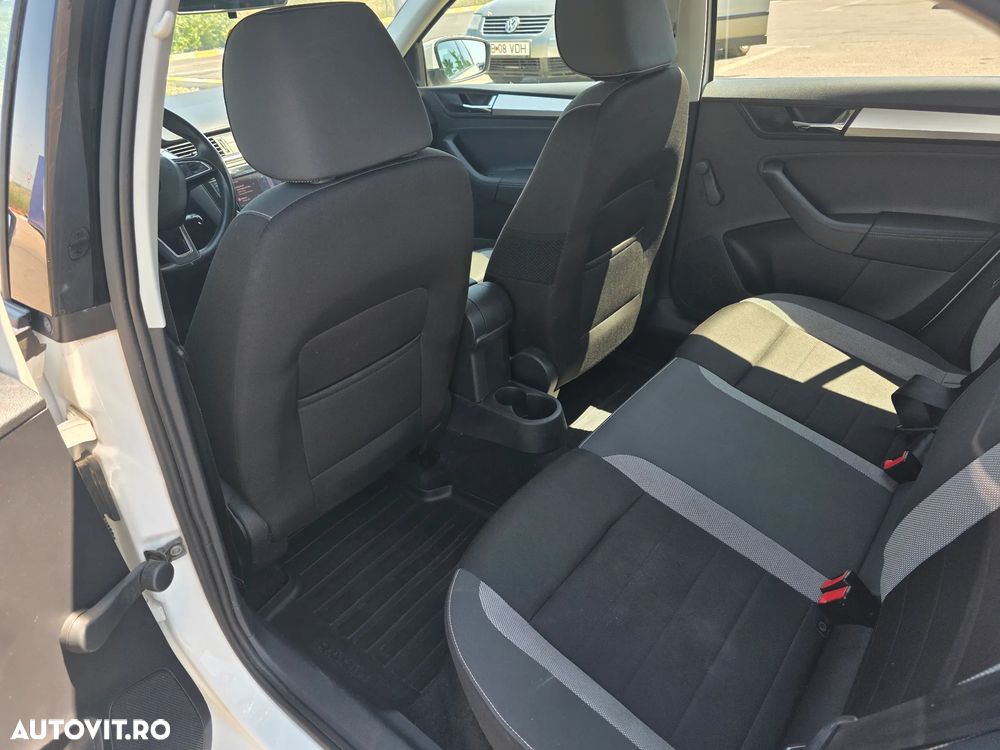 Skoda RAPID 1.6 TDI Ambition - 8