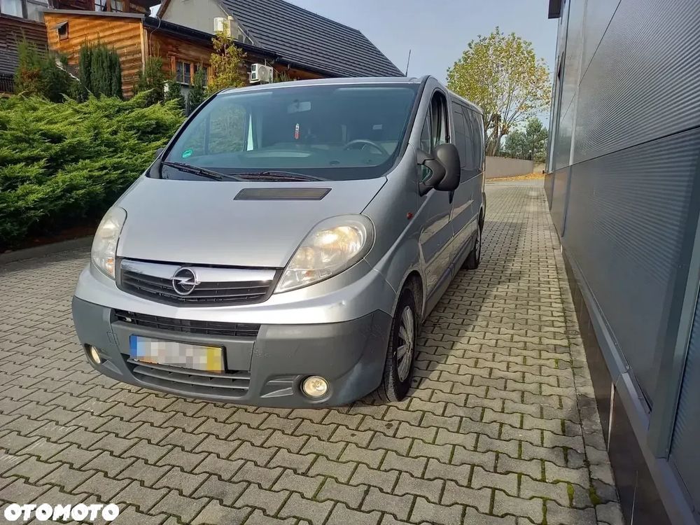 Opel Vivaro L2H1 2.9t
