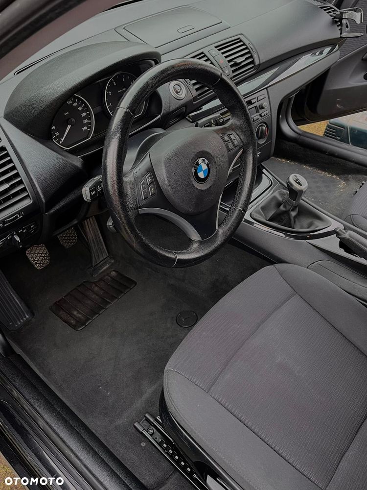 BMW Seria 1 118i - 14