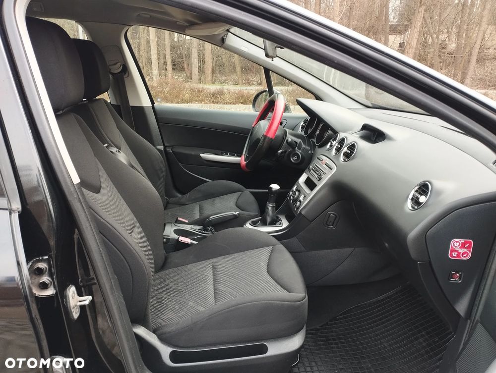 Peugeot 308 1.6 HDi Premium - 8