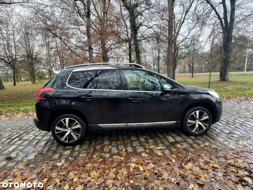 Peugeot 2008 PureTech 110 Stop&Start Style - 16