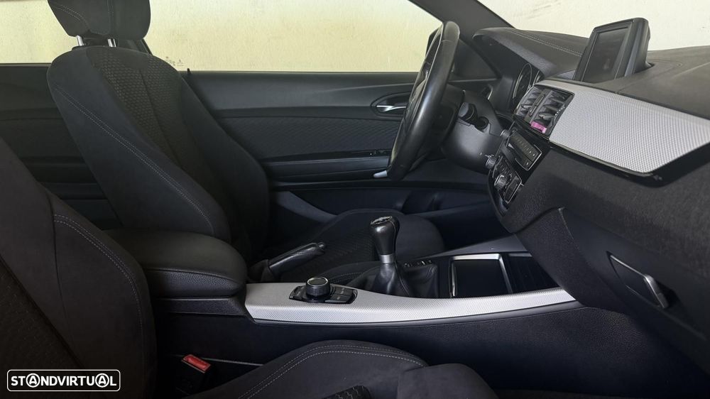 BMW 116 d Pack M - 15