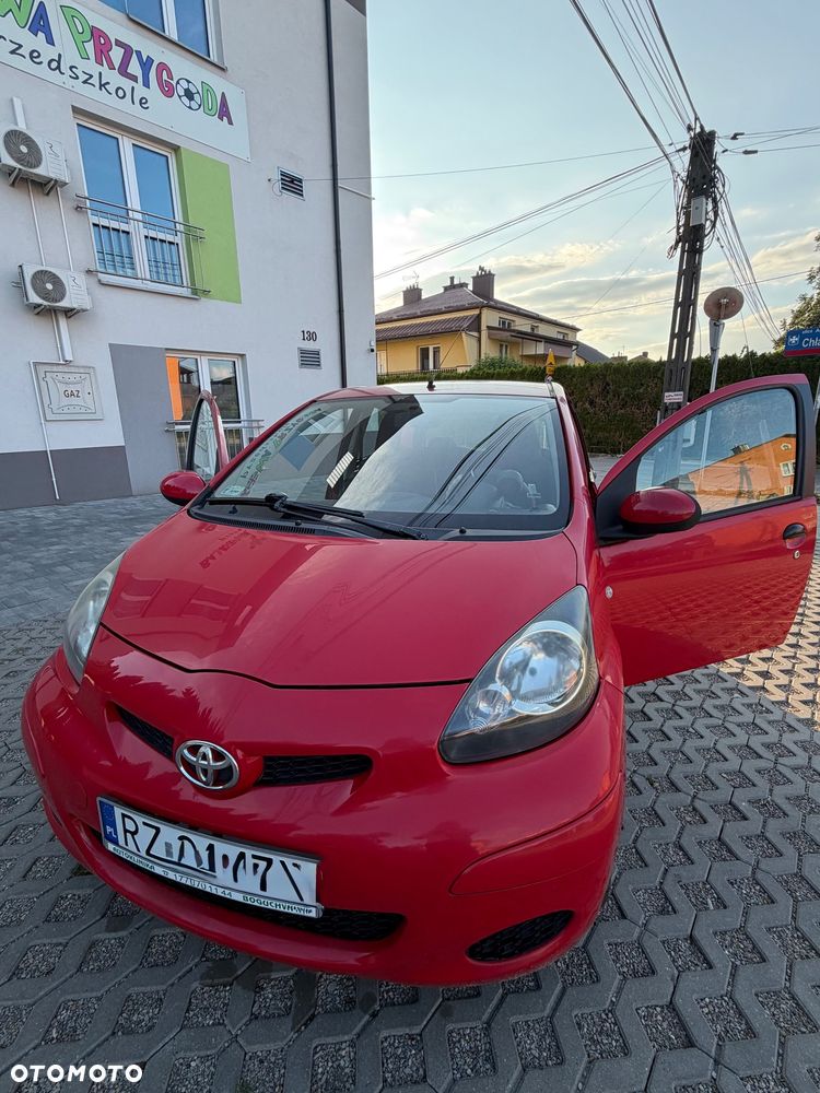Toyota Aygo - 2