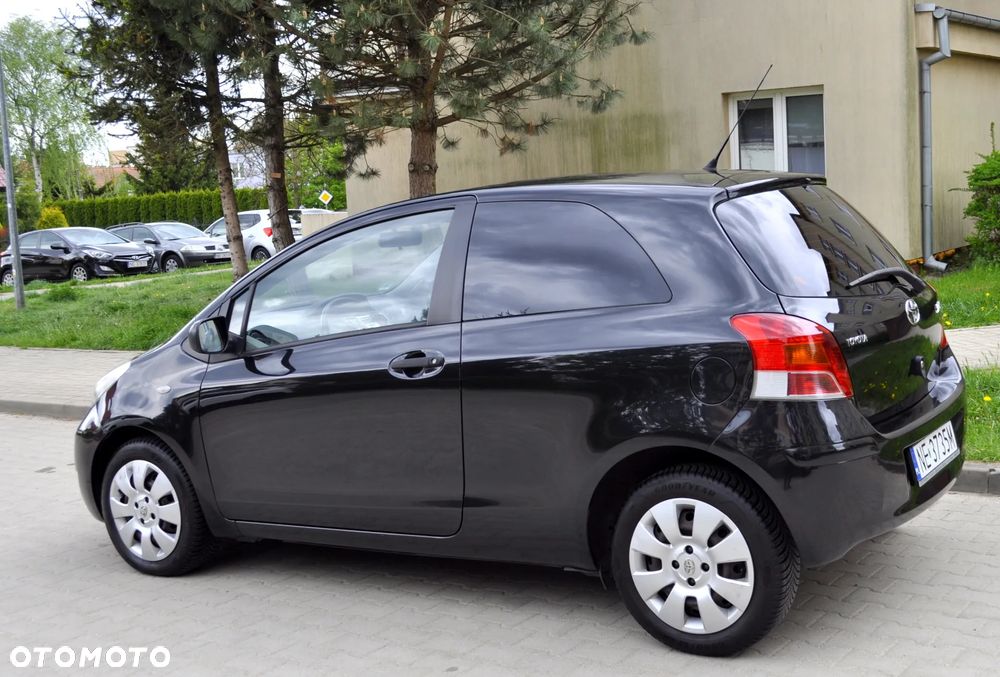 Toyota Yaris 1.33 VVT-i Sol - 8