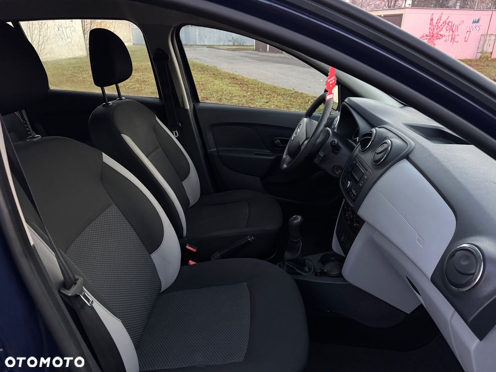 Dacia Sandero 1.2 16V Laureate - 8