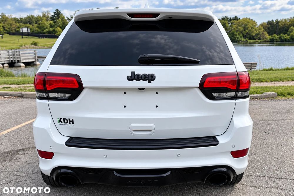 Jeep Grand Cherokee - 9
