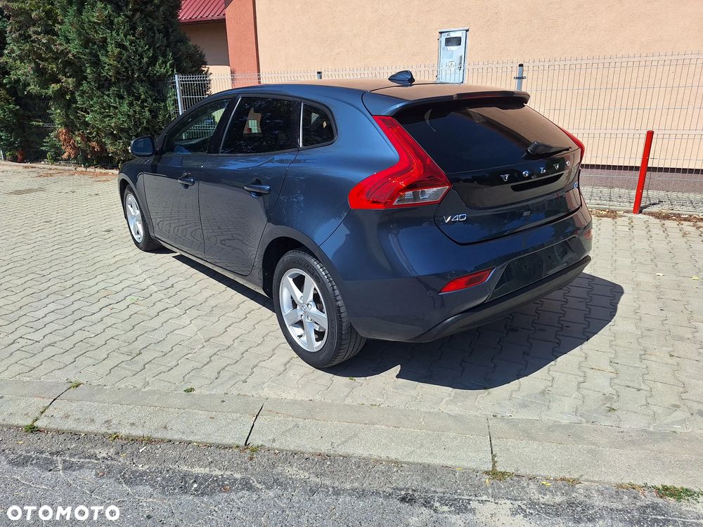 Volvo V40 D2 Kinetic - 8
