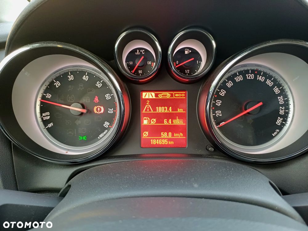 Opel Astra 1.4 Turbo Style - 26