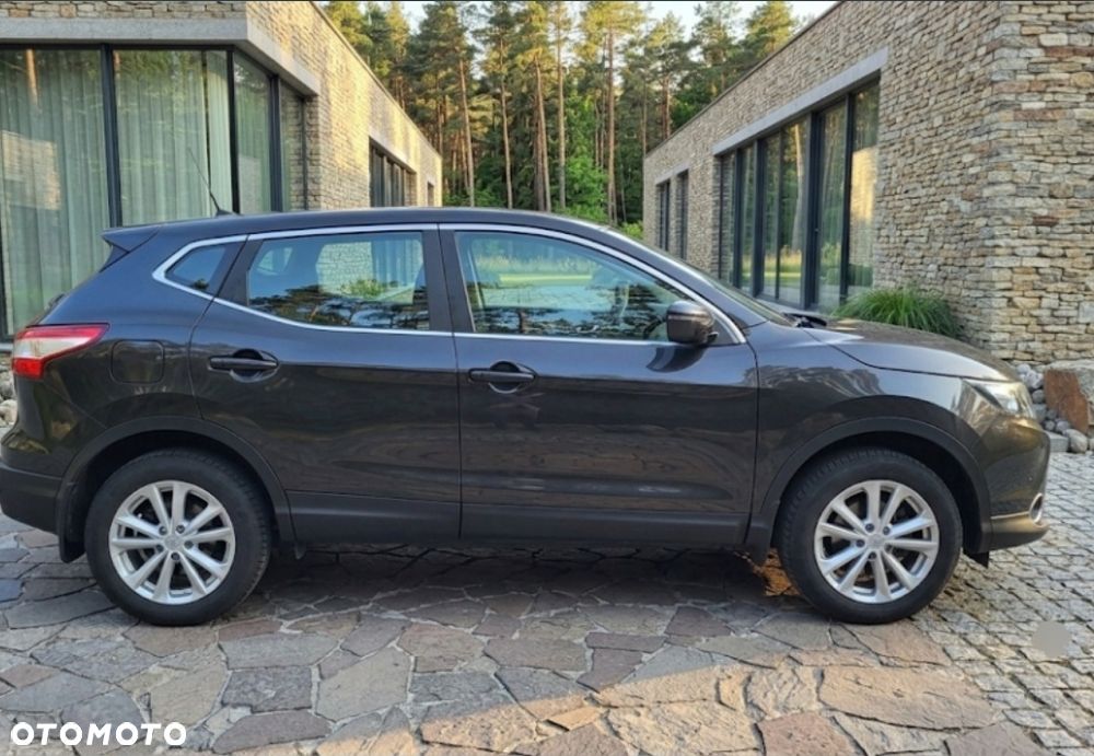 Nissan Qashqai 1.2 DIG-T N-Connecta - 4