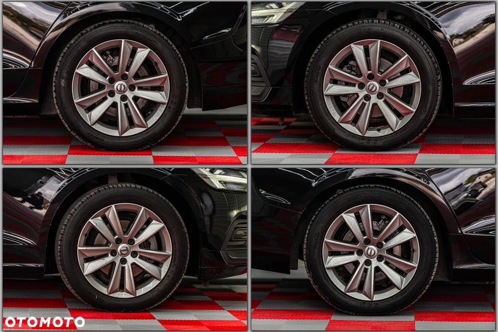 Volvo V60 D3 Geartronic Momentum - 22