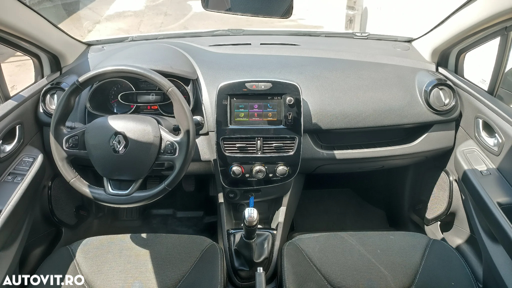 Renault Clio Estate Energy TCe Zen - 11