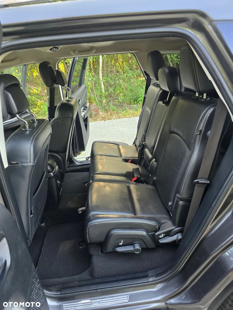 Fiat Freemont 2.0 Multijet Lounge AWD - 24