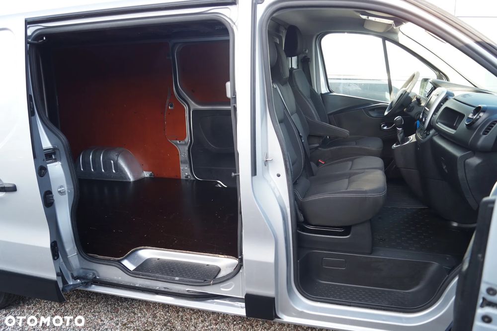 Renault Trafic - 28