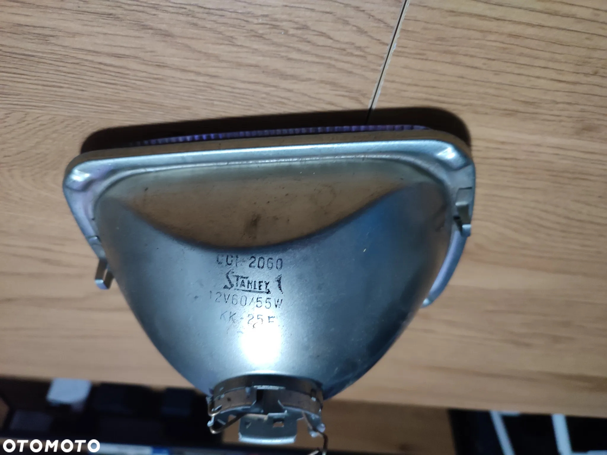 Lampa przód, reflektor Honda VF 1000R - 7