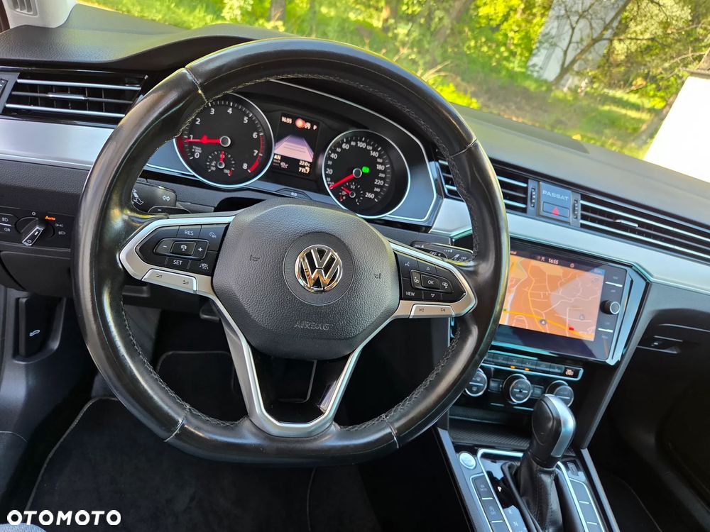 Volkswagen Passat 2.0 TSI Elegance DSG - 31