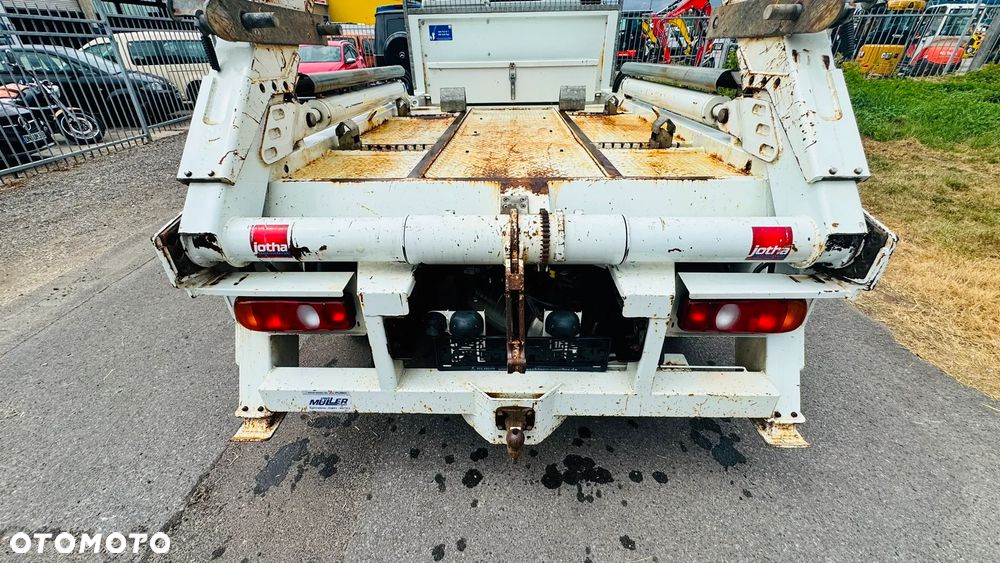 Mitsubishi CANTER 6S15 3.0 150KM Bramowiec BLOKADA MOSTU SPROWADZONY WASKA KABINA - 13