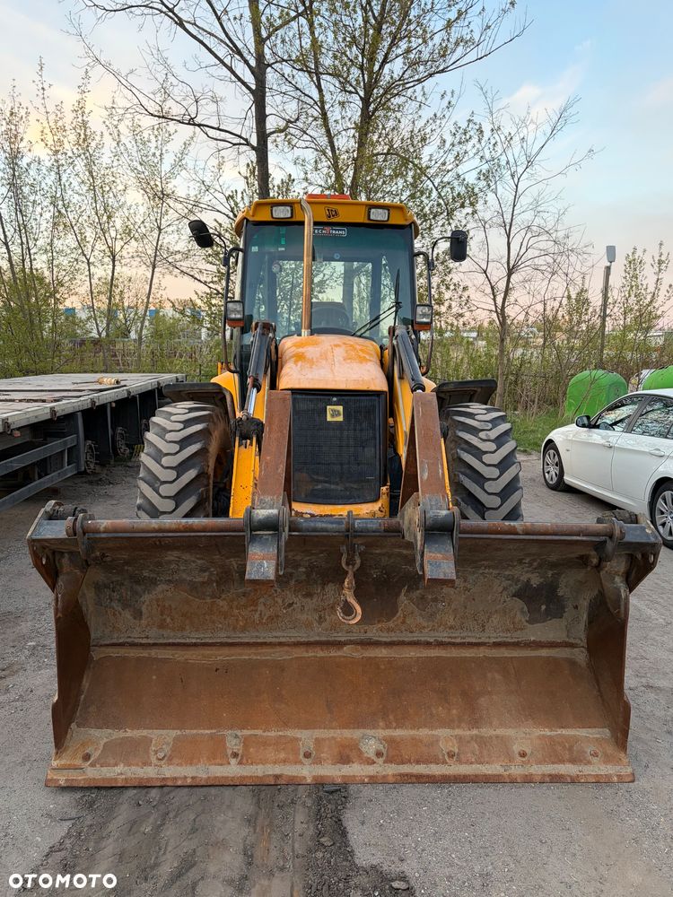 JCB 4CX - 6