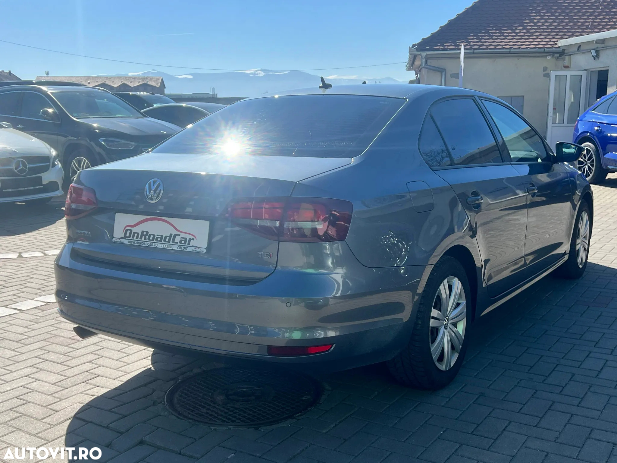 Volkswagen Jetta 1.2 TSI Trendline - 5