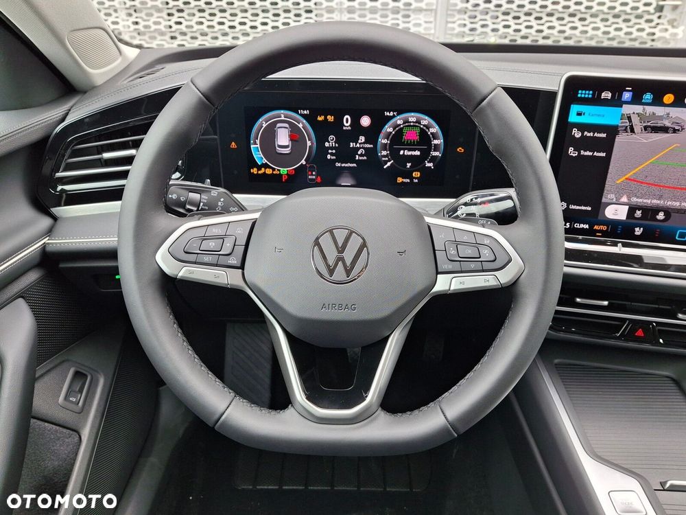 Volkswagen Passat - 23