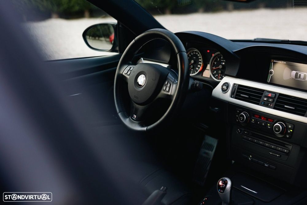 BMW M3 Auto - 52