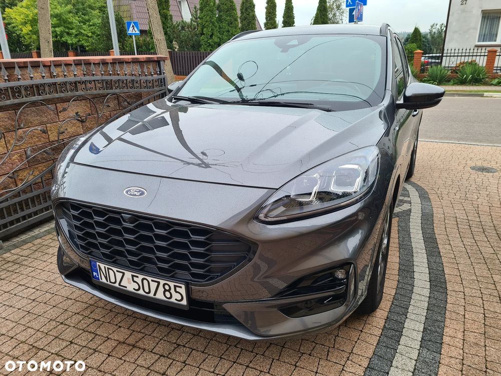 Ford Kuga 1.5 EcoBoost TITANIUM X - 3