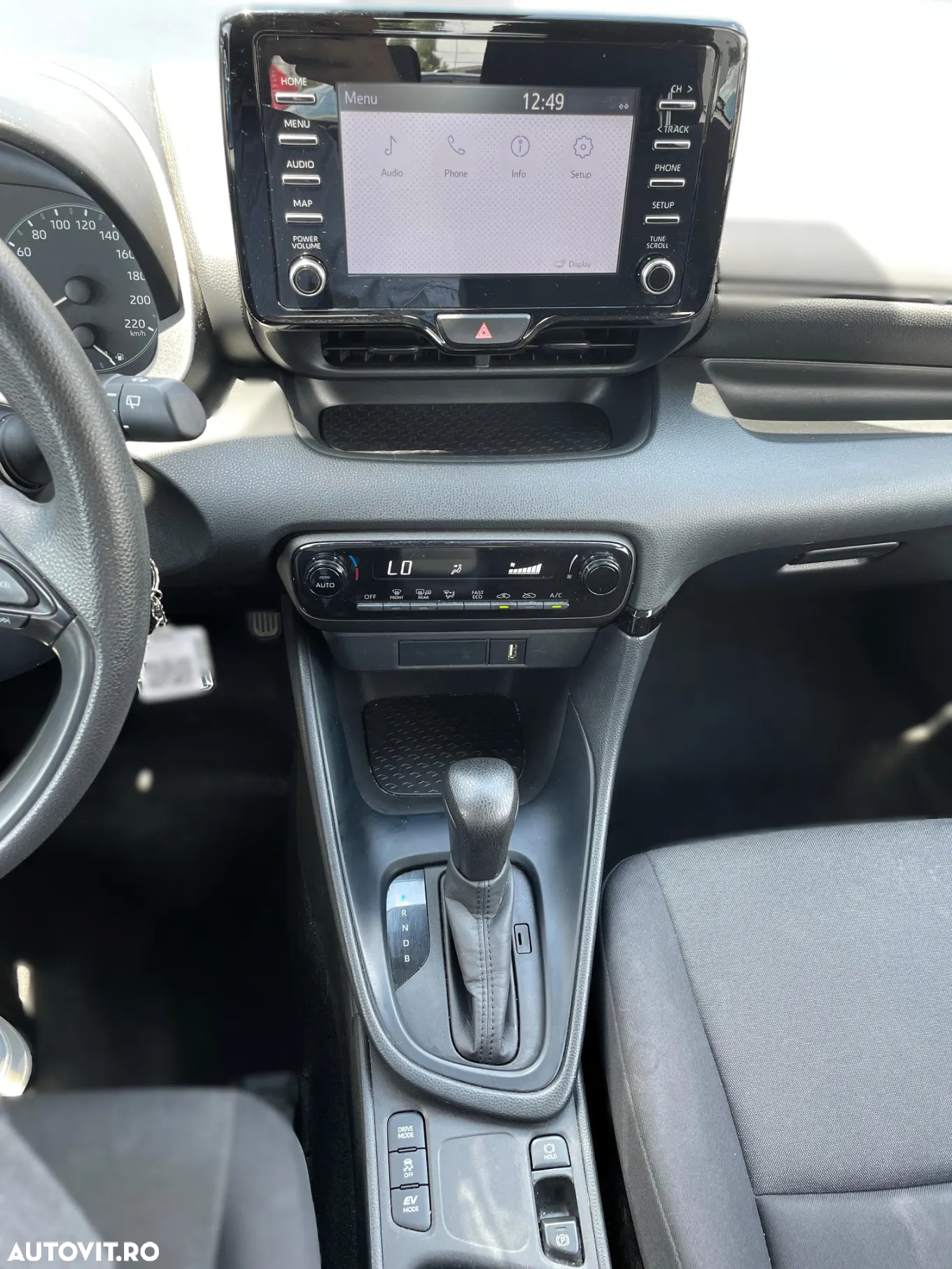 Toyota Yaris 1.5 L CVT Active - 2