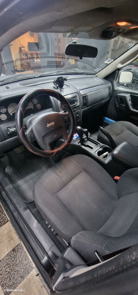 Jeep Grand Cherokee 2.7 CRD Laredo - 13