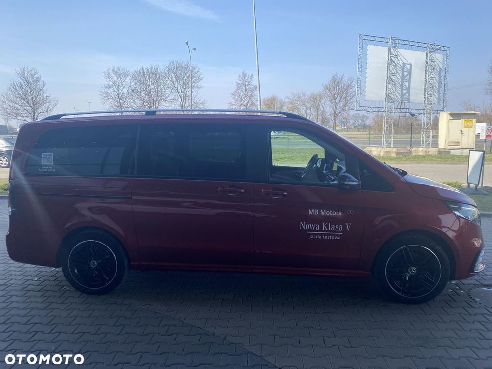 Mercedes-Benz Klasa V - 5