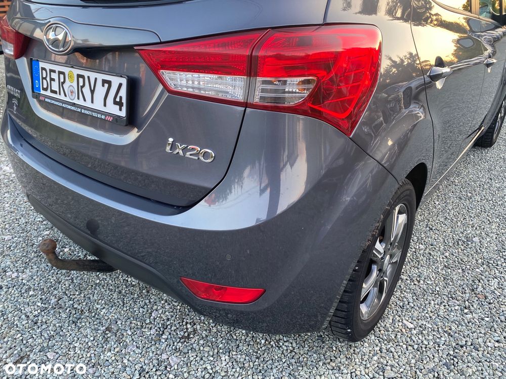 Hyundai ix20 1.4 blue YES - 12