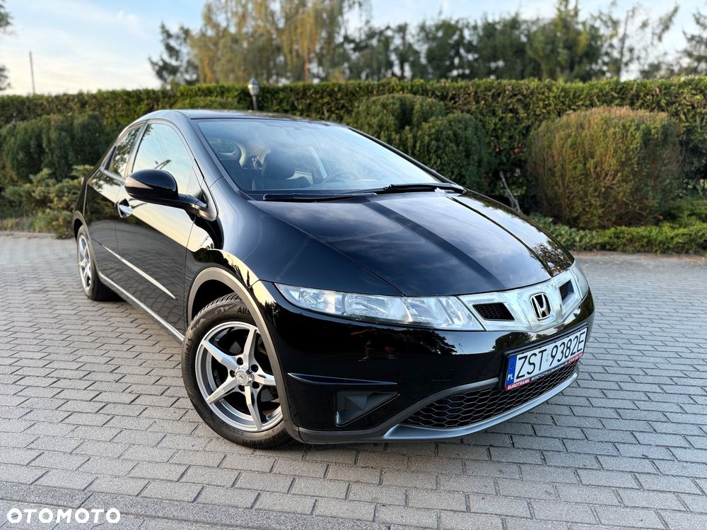 Honda Civic 2009 photo 2