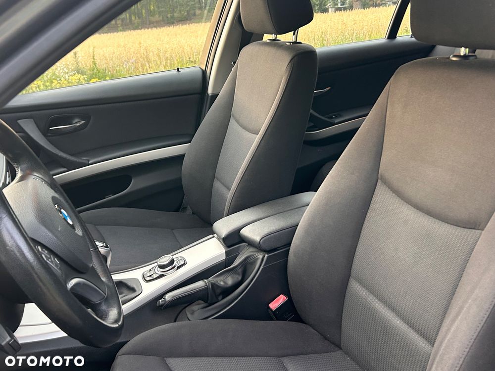 BMW Seria 3 316d Edition Luxury Line Purity - 18