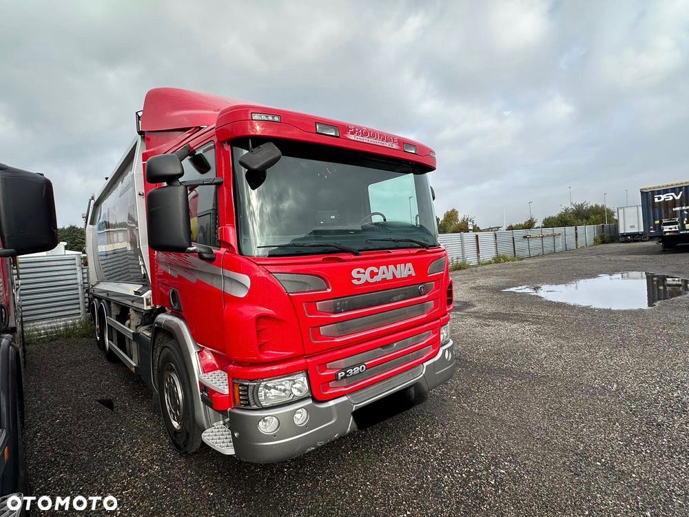 Scania P320 6X2 - 2