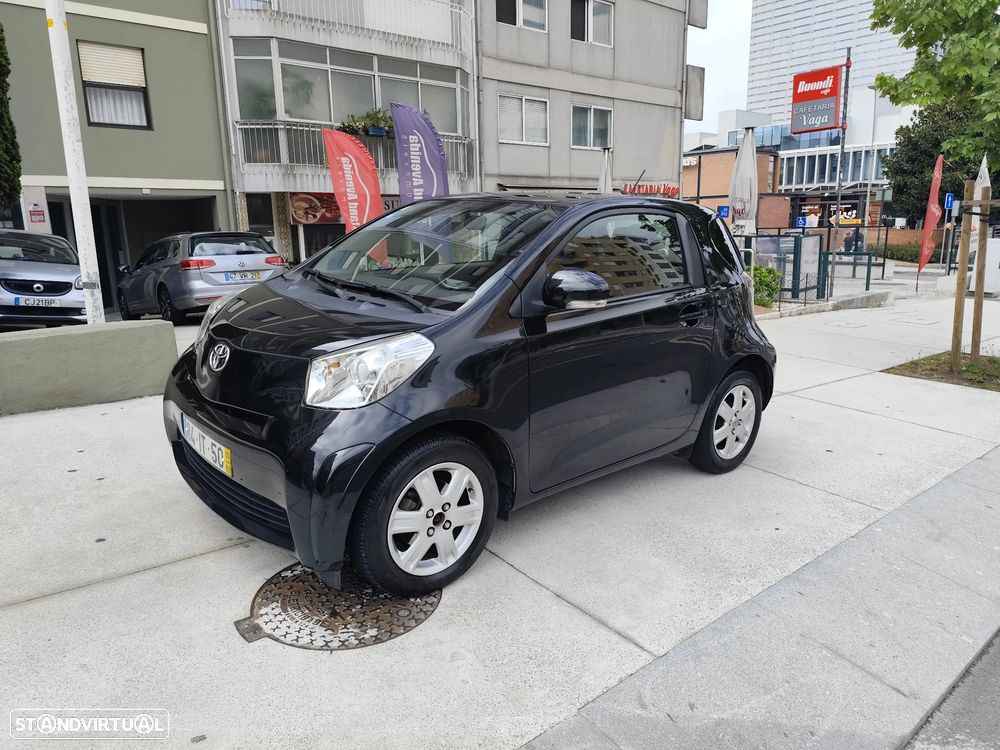 Toyota iQ 1.0 VVT-i - 2