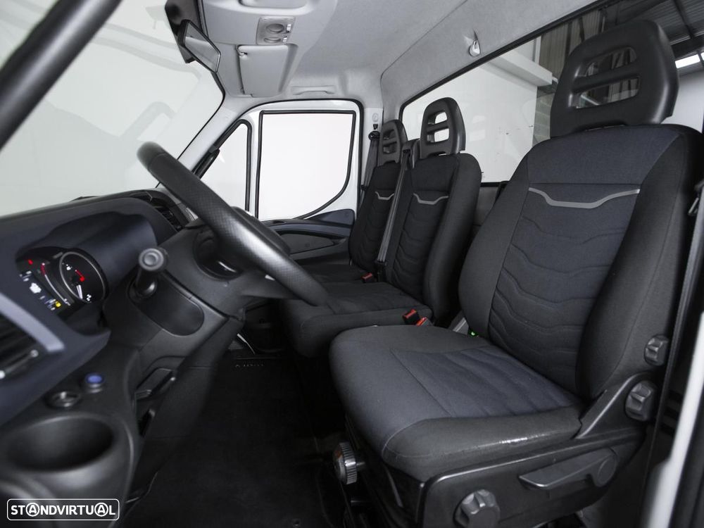Iveco Daily 3.0 35S18H 3450 AUTOMATICA (c/iva) - 6
