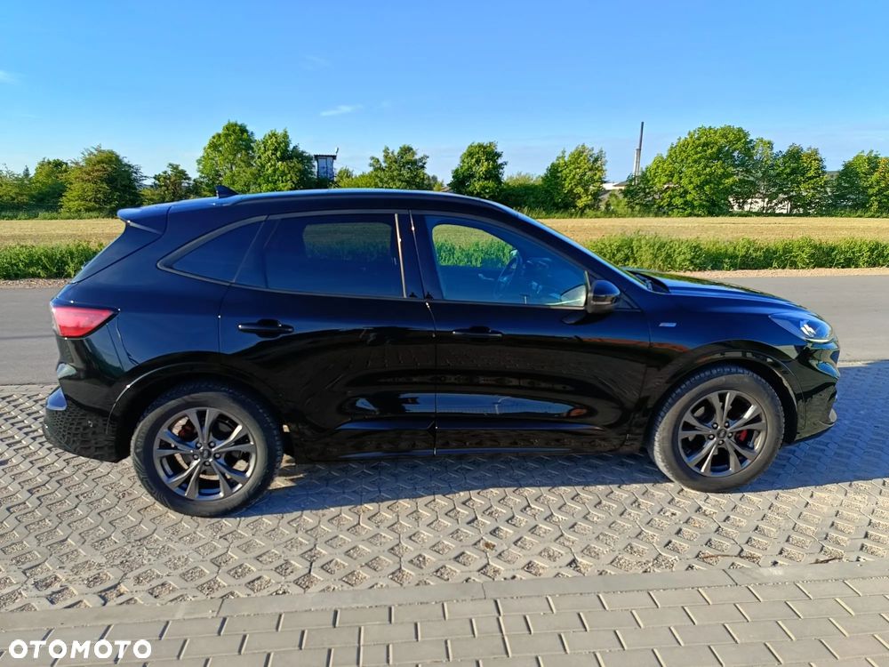 Ford Kuga - 28