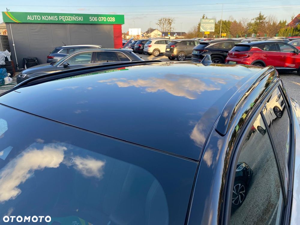 Peugeot 2008 PureTech 130 EAT8 GT Pack - 30