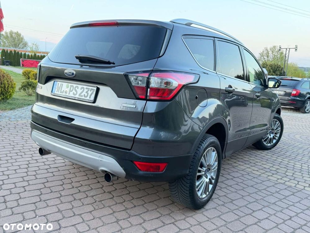 Ford Kuga - 25