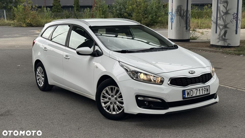 Kia Ceed 1.4 CVVT Attract - 13