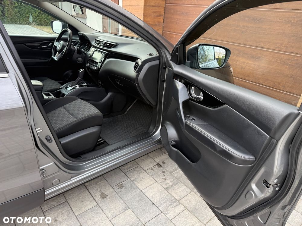Nissan Qashqai - 16