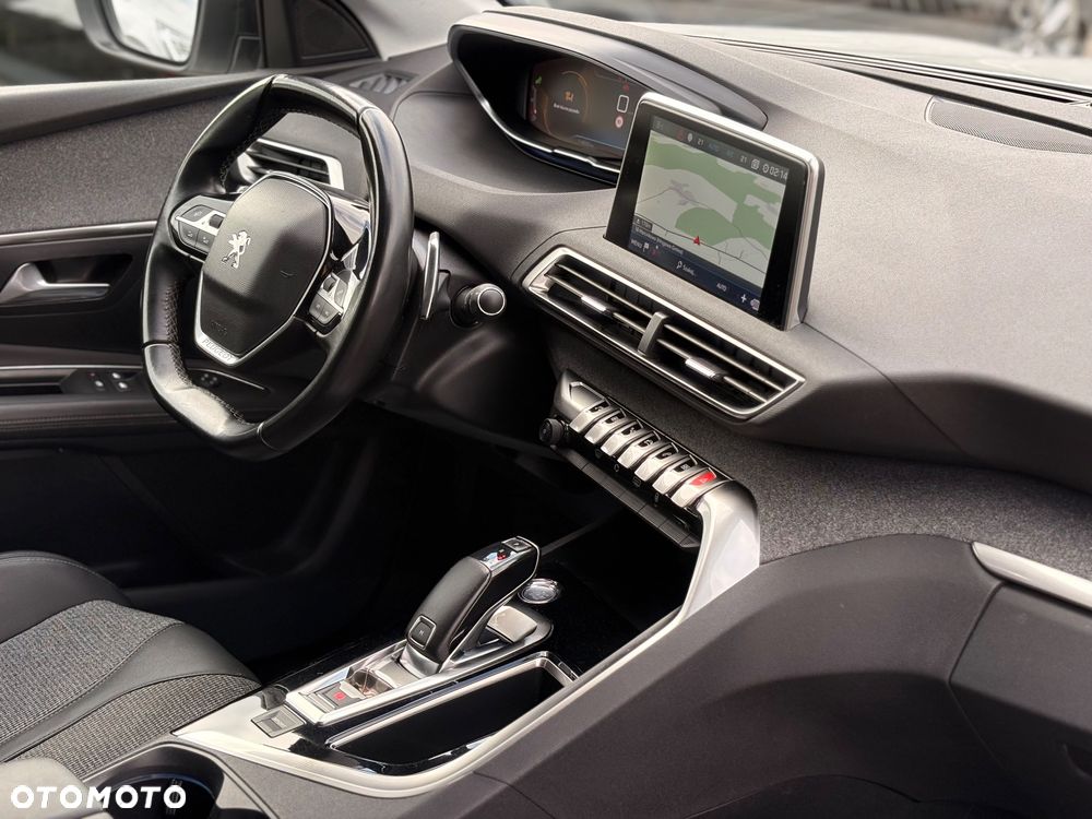 Peugeot 3008 PureTech 130 Stop & Start GPF EAT8 Allure - 22