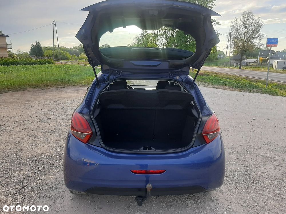 Peugeot 208 Blue-HDi 100 Stop&Start Active - 12