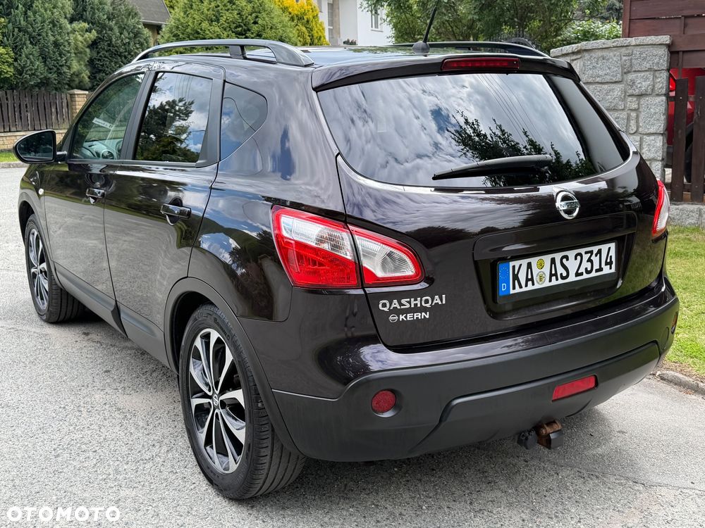 Nissan Qashqai 2.0 4 x 4 tekna - 4
