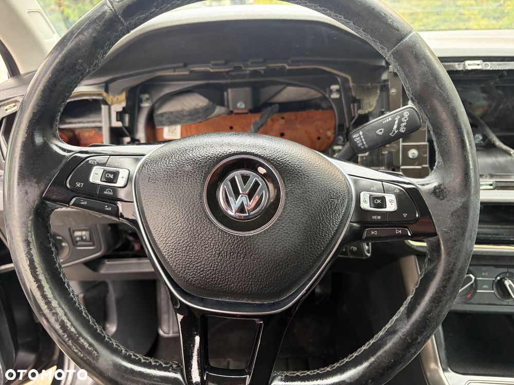 Volkswagen Polo - 21