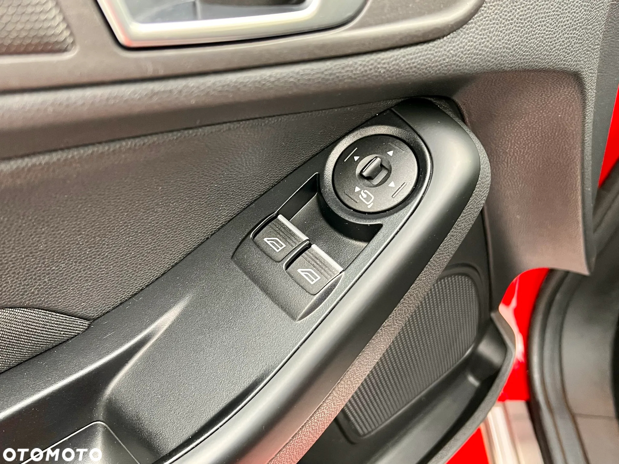 Ford Fiesta 1.0 EcoBoost S&S ST-LINE Red - 35