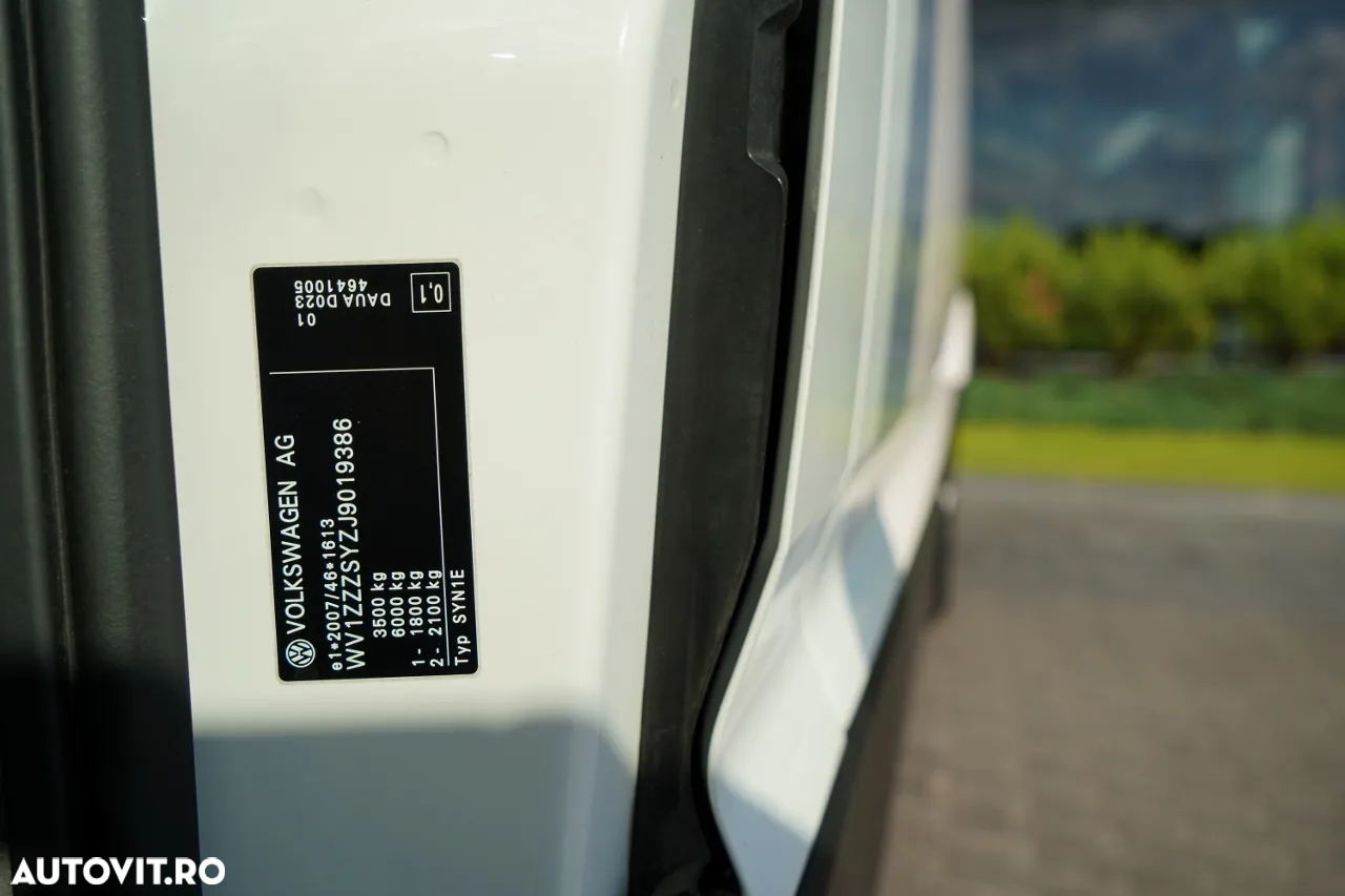 Volkswagen CRAFTER / 2.0 D / VAN TABĂ / GVW: 3500 KG / 2018 / IMPORTAT / DUPĂ CONTRACTUL DE SERVICE - 37