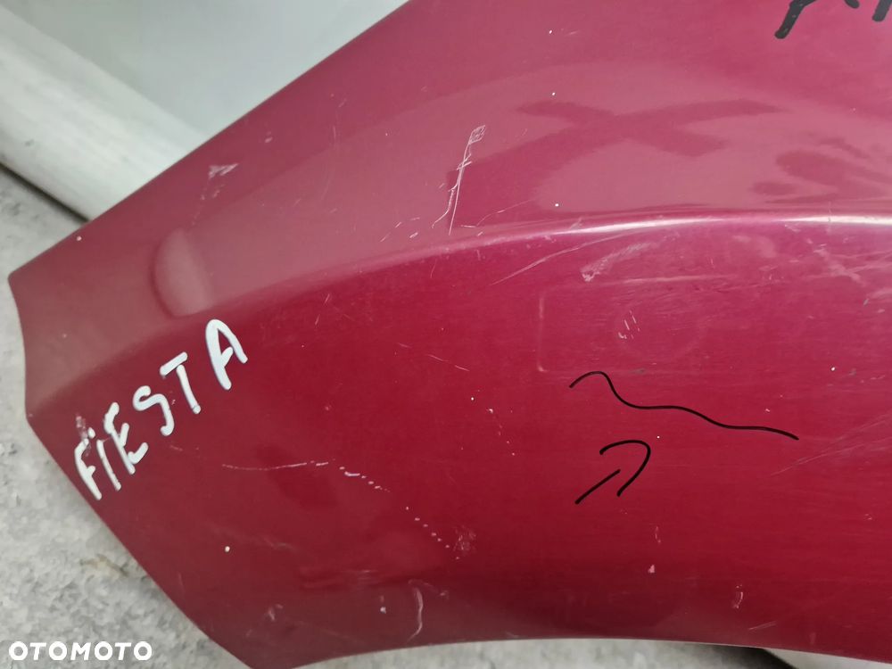 Błotnik przód przedni lewy Ford Fiesta MK7 - 2