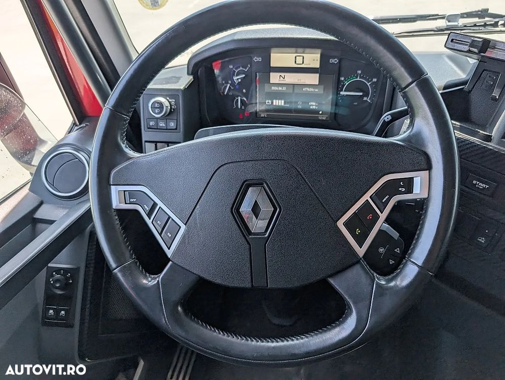 Renault T 520 - 12